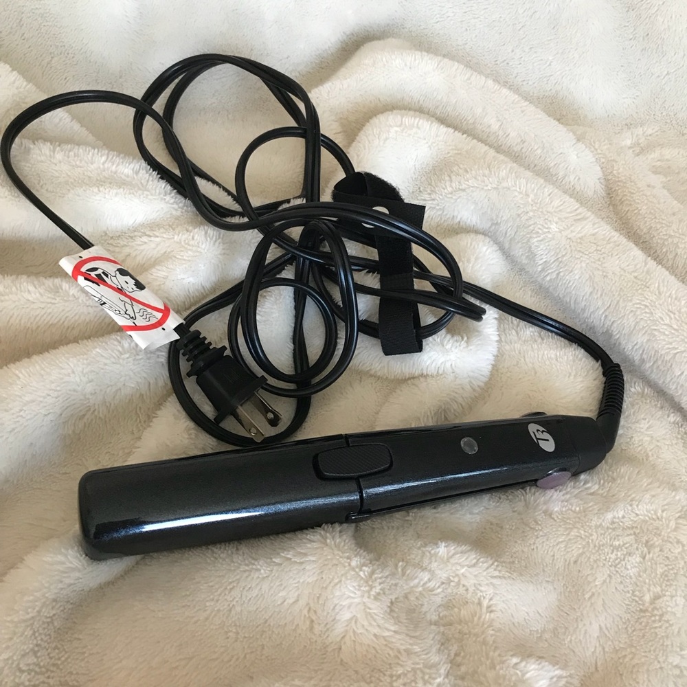 T3 Travel Flat Iron